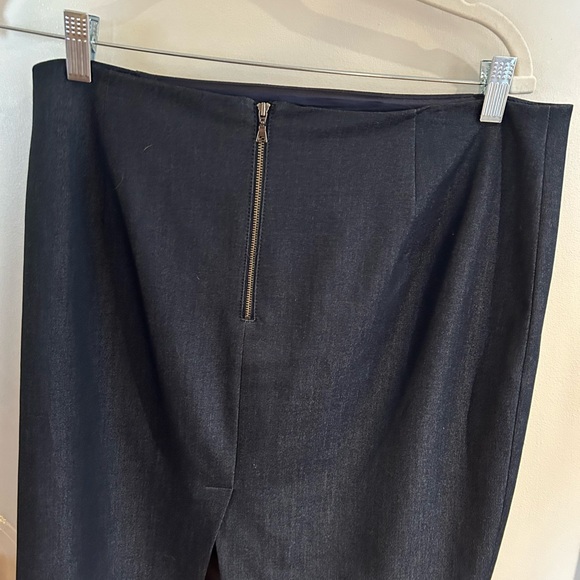 Tahari black ruffled 2 piece suit, skirt and jacket - Picture 5 of 5